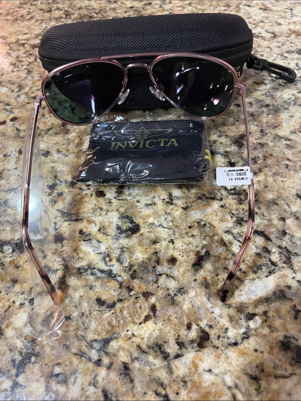 Invicta Women's Aviator Sunglasses - Rose Gold Frame with Pink Mirrored Lenses - Picture 3 of 5